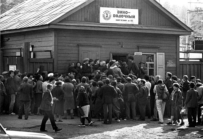 Yeniden yapılanmanın başlangıcı: votkaya dönüş