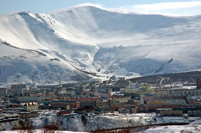 Kirovsk nasıl ulaşılır?