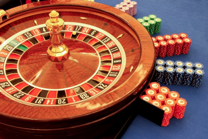 İpucu 1: Neden casinonun oyun masalarında yeşil kumaş